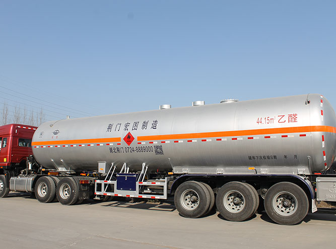 HT9400GRY6型易燃液体罐式运输半挂车（化工罐车）